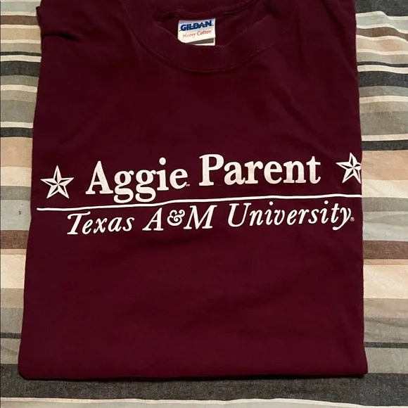 Aggie Mom Texas A&M Maroon T-Shirts - Lot of 4, Size Large - Picture 8 of 9